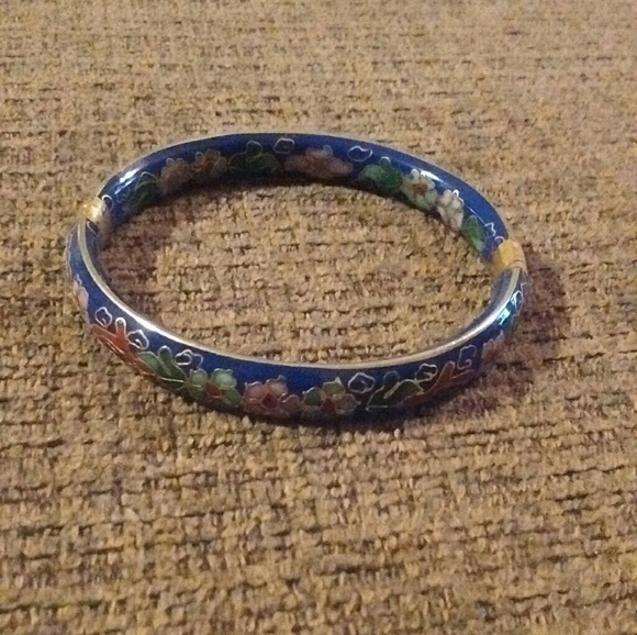 Jewelry - NIB HAND PAINTED ORIENTAL BRACELET NEW!